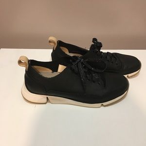 Clarks Trigenic Shoes Women's..Black leatherSize 8